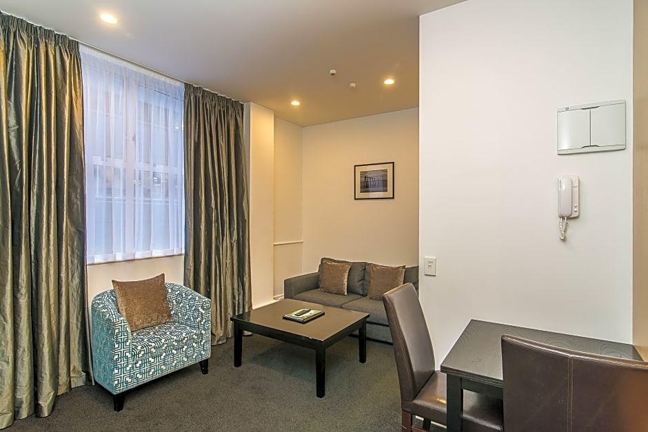 Gilmer Apartahotel 4*